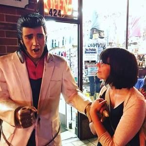 Meet your Posher, Nicole